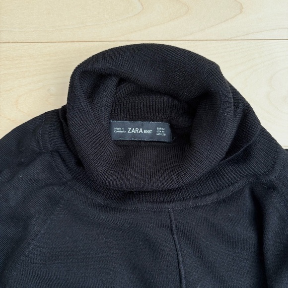 Zara Black High-Low Turtleneck Sweater - Picture 2 of 5